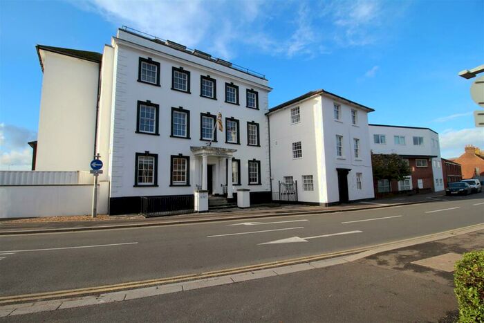 1 Bedroom Apartment To Rent In West Street, Poole, BH15