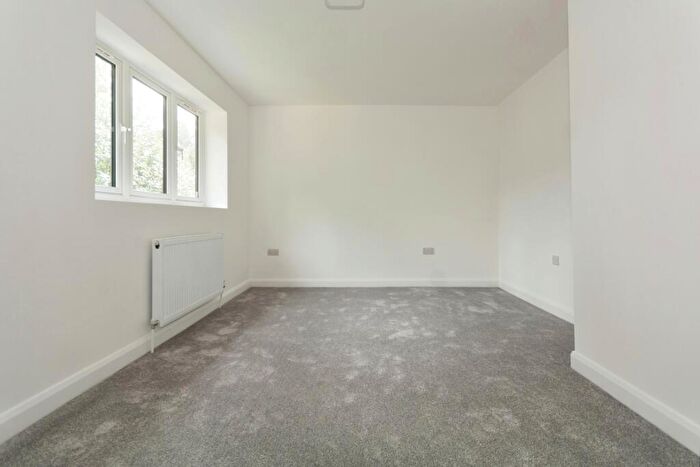 5 Bedroom Detached House For Sale In Moorcroft Road, Birmingham, West Midlands, B13
