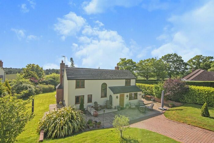 4 Bedroom Detached House For Sale In Garrett Bank, Welland, Malvern, WR13