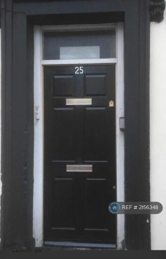 2 Bedroom Flat To Rent In Adamsdown, Cardiff, CF24