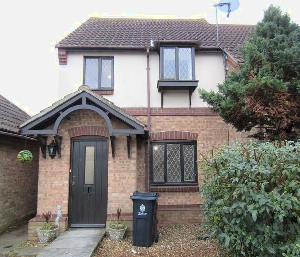 3 Bedroom Semi-Detached House To Rent In Beverley Drive, Kirby Cross, CO13