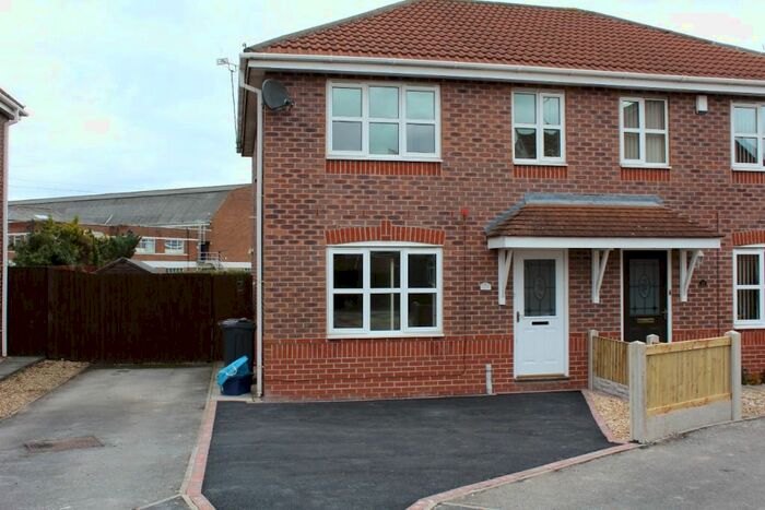 3 Bedroom Semi-Detached House To Rent In Cledwen Road, Broughton, Bretton, CH4