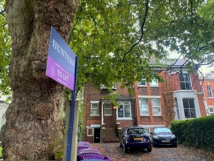 1 Bedroom Flat To Rent In Greenheyes Road, L8