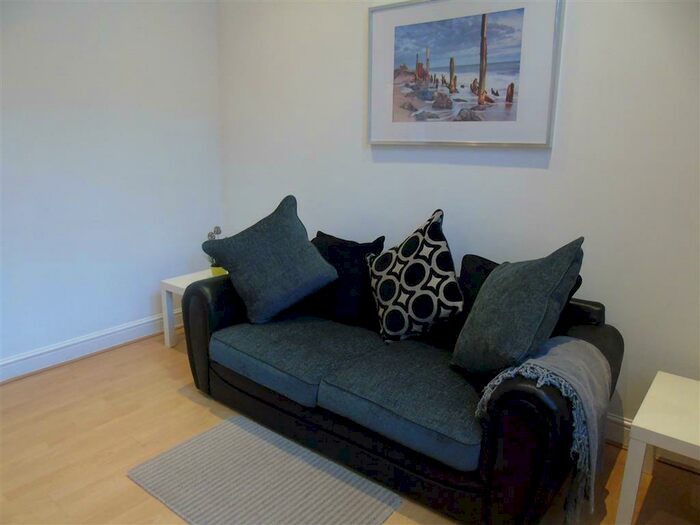1 Bedroom Flat To Rent In Pembroke Buildings, Cambrian Place, Swansea, SA1