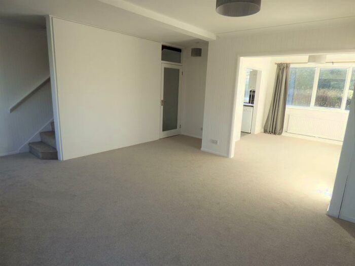 4 Bedroom Terraced House To Rent In Trafford Close, Great Missenden, HP16