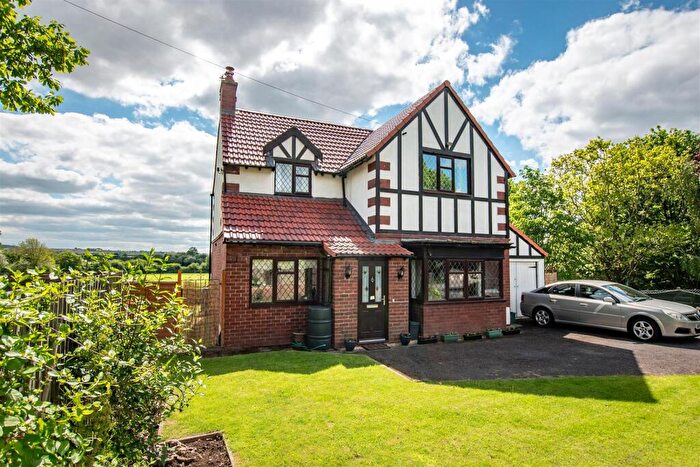 3 Bedroom Detached House For Sale In Bath Road, Bitton, Bristol, BS30
