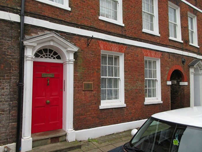 1 Bedroom Flat For Sale In York Row, Wisbech, PE13