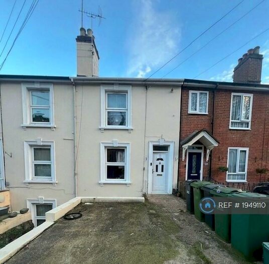 1 Bedroom Flat To Rent In Garlands Road, Redhill, RH1