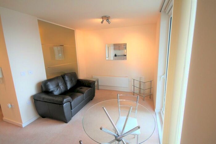 Studio To Rent In Spectrum, Salford, M3