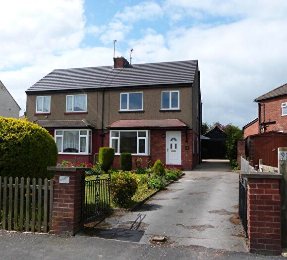 3 Bedroom Semi-Detached House To Rent In Kingsley Road, Harrogate, HG1