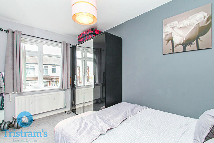 3 Bedroom Town House For Sale In New Lawn Road, Ilkeston, DE7