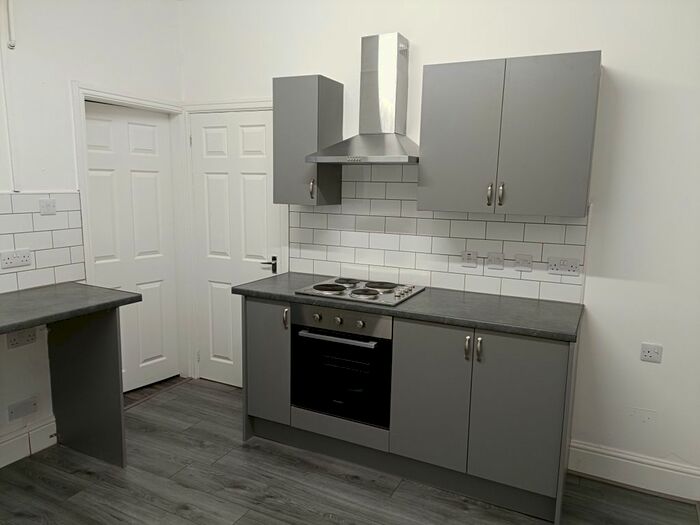 2 Bedroom Terraced House To Rent In Abbey Street, Hull, HU9