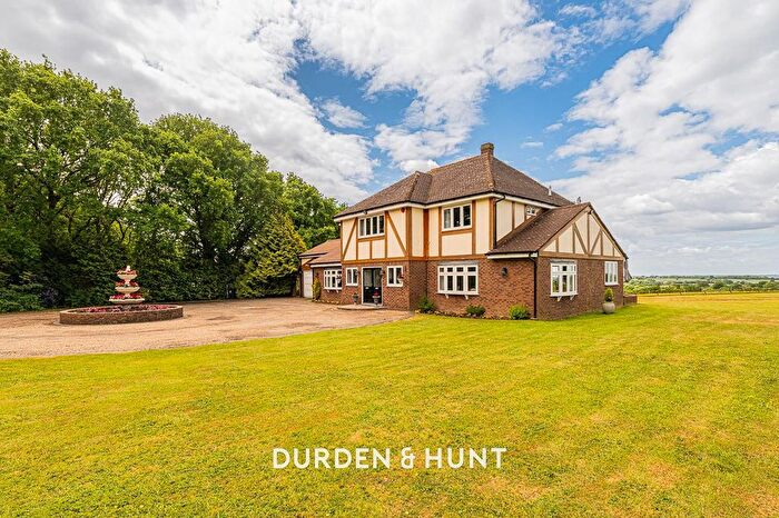 5 Bedroom Property For Sale In Manor Road, Lambourne End, RM4