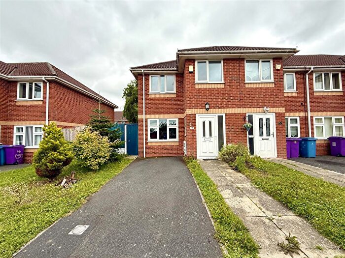 3 Bedroom Town House For Sale In Polperro Close, Liverpool, L11