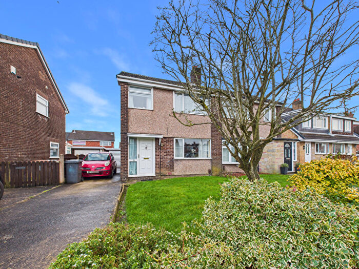 3 Bedroom Semi Detached House For Sale In Broadwood Drive, Fulwood, PR2