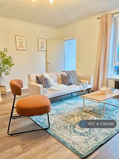 3 Bedroom End Of Terrace House To Rent In Stanbury Walk, Manchester, M40