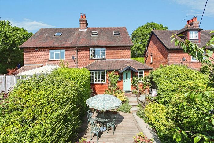 4 Bedroom Semi-Detached House For Sale In Primmers Green Lane, Primmers Green, Wadhurst, East Sussex, TN5