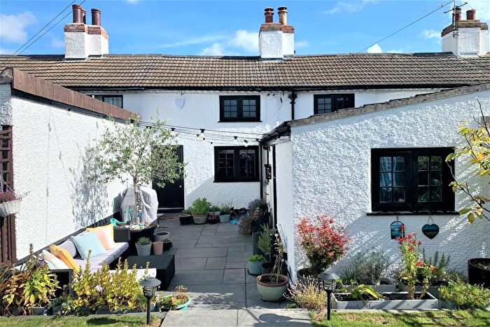 2 Bedroom Cottage To Rent In The Green, Chilwell, NG9