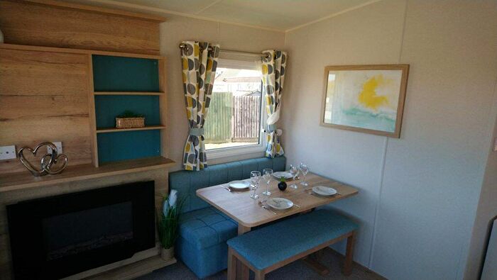 2 Bedroom Caravan For Sale In Snettisham Beach Holiday Park, PE31