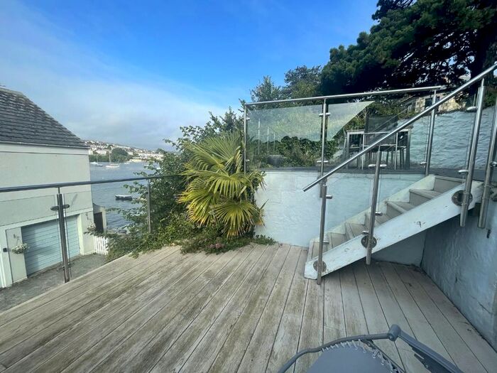 5 Bedroom Property To Rent In St. Peters Hill, Flushing, Falmouth, TR11
