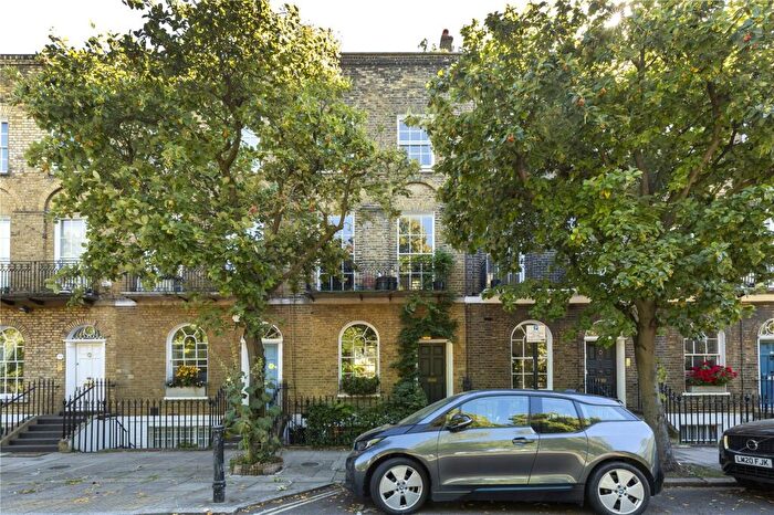 4 Bedroom Terraced House For Sale In Barnsbury Road, Islington, London, N1