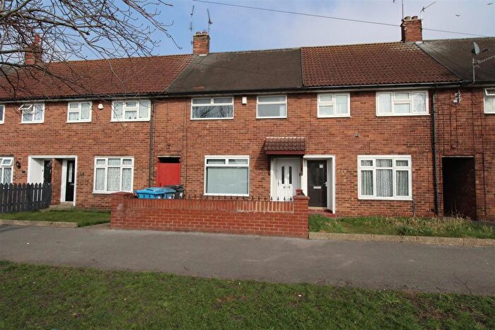 3 Bedroom Terraced House To Rent In Falkland Road, Hull, HU9