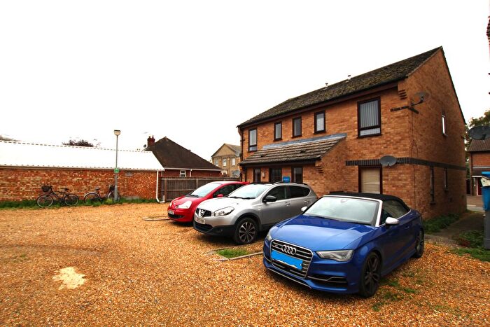 1 Bedroom Flat To Rent In Cedar Court, Soham, CB7