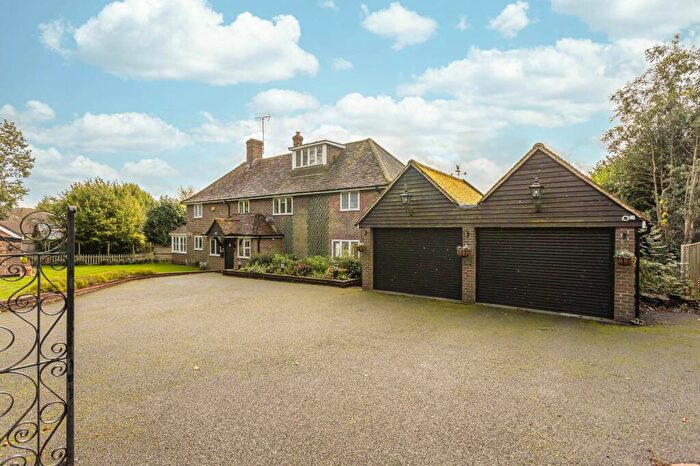5 Bedroom Detached House For Sale In Cansiron Lane, Ashurst Wood, RH19