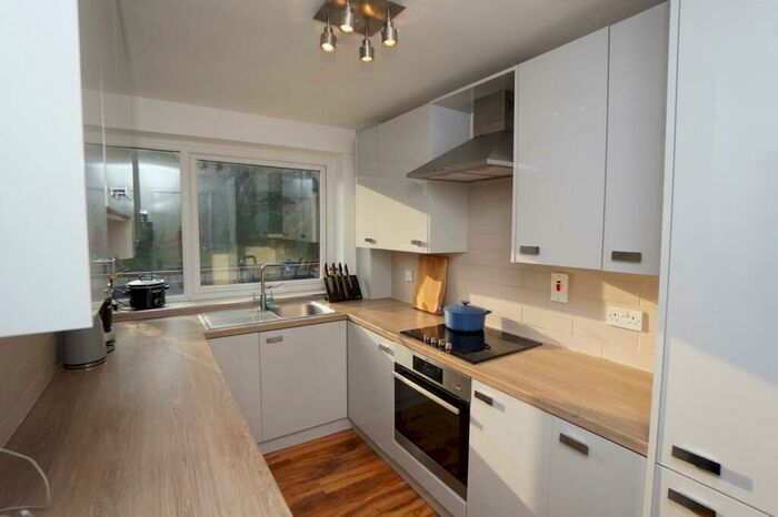 1 Bedroom Apartment To Rent In Avenue Court, Graham Road, Sheffield, S10