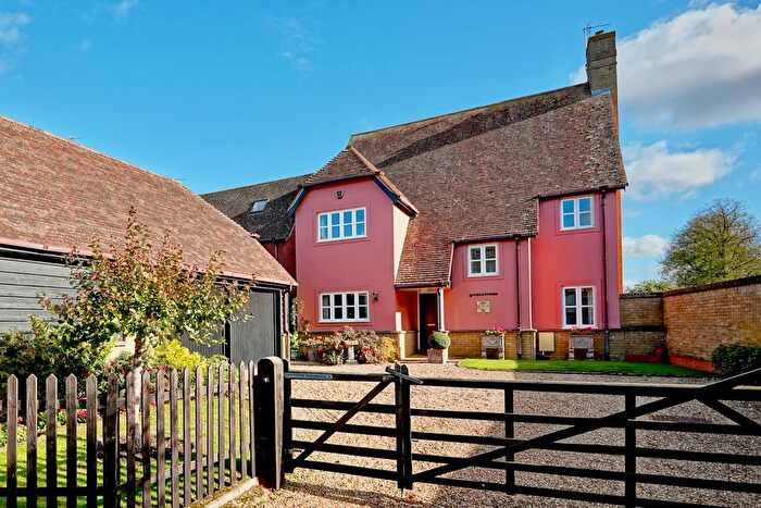 4 Bedroom Detached House For Sale In Paddocks Chase, Offord Cluny, St Neots, PE19