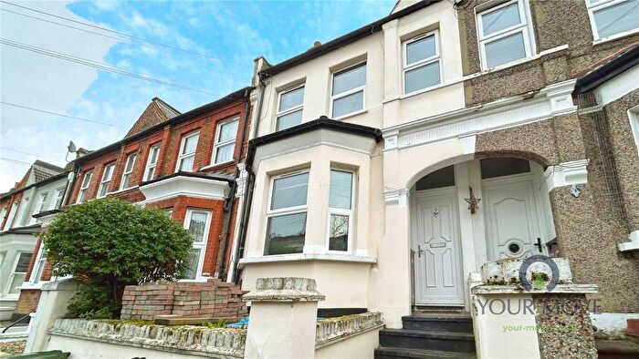 3 Bedroom Terraced House To Rent In Tuscan Road, London, SE18