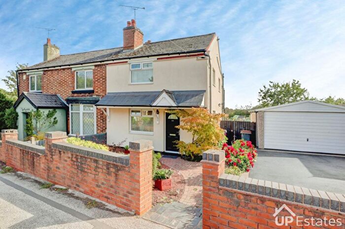 2 Bedroom Semi-Detached House For Sale In Royal Oak Lane, Coventry, CV7