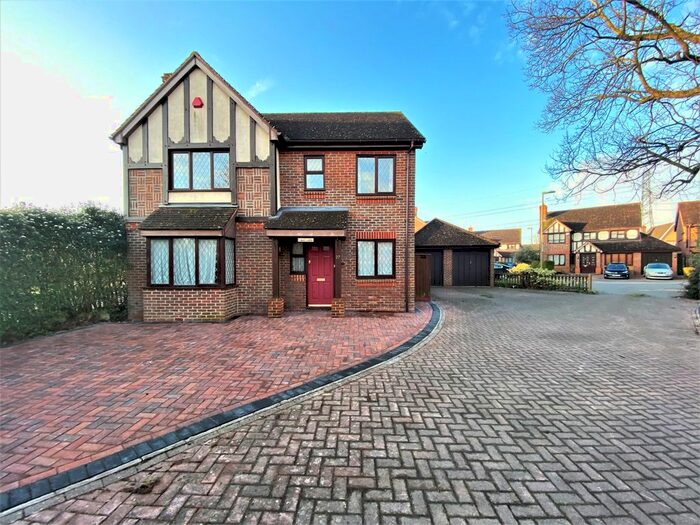 4 Bedroom Property To Rent In Wandle Beck, Didcot, OX11