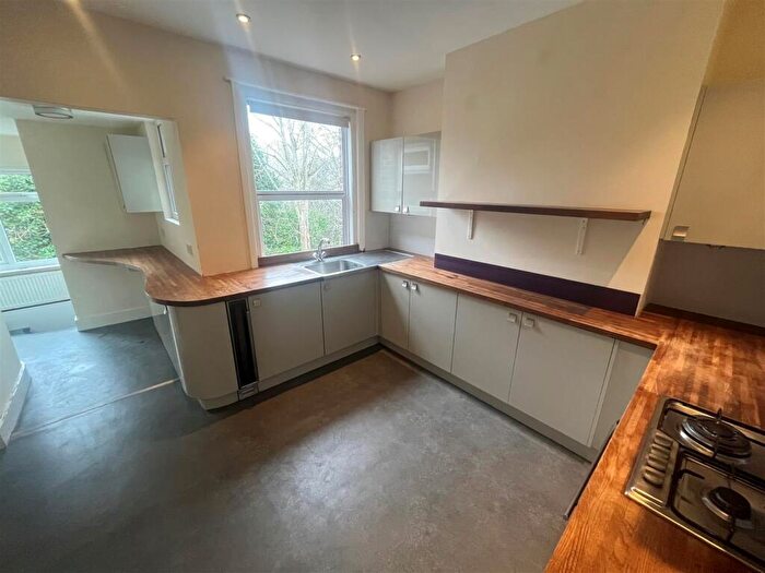 2 Bedroom Apartment To Rent In Shanklin Road, Brighton, BN2