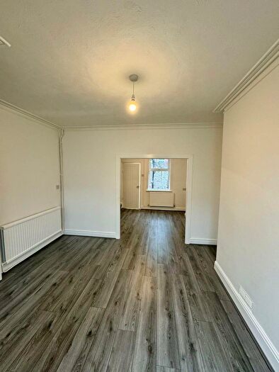 2 Bedroom Terraced House To Rent In Parkside Road, Birkenhead, CH42