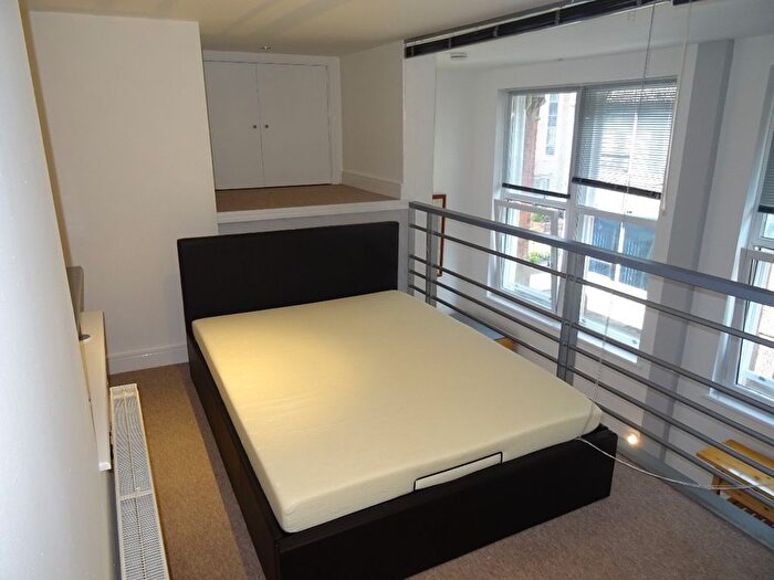 1 Bedroom Flat To Rent In George Street, Liverpool, L3