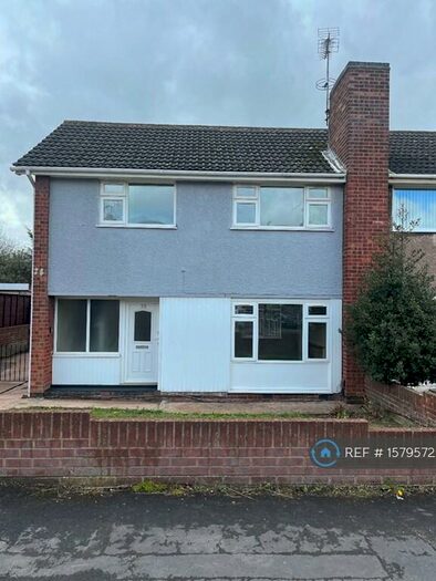 3 Bedroom Semi-Detached House To Rent In Baildon Road, Scunthorpe, DN15