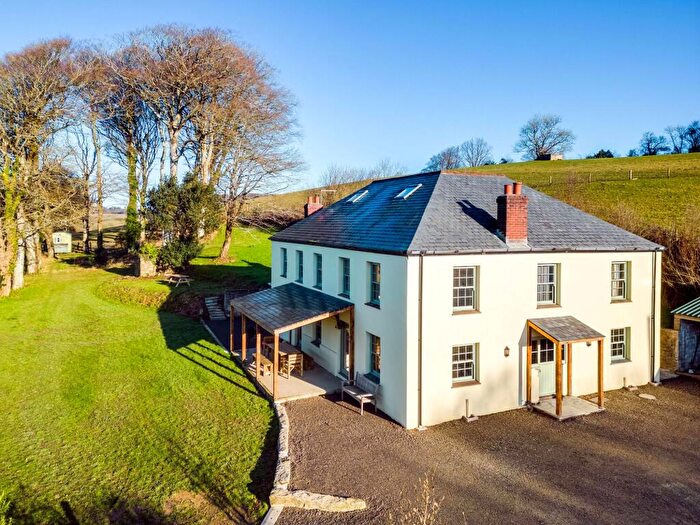 4 Bedroom Detached House To Rent In , PL22