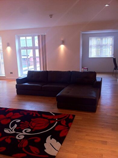 2 Bedroom Apartment To Rent In Knighton Road, Leicester, LE2