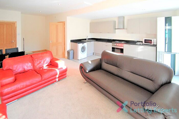 2 Bedroom Flat To Rent In Students! Your Perfect Modern Bedroom Flat Share With Spacious Rooms On Frederica Road!, BH9