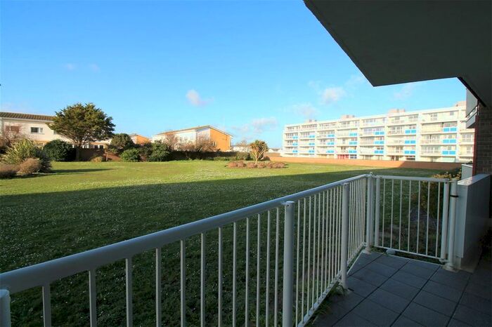 2 Bedroom Flat To Rent In Atlantic Court, Ferry Road, Shoreham By Sea, BN43