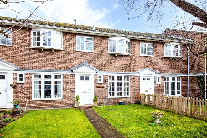 3 Bedroom Terraced House For Sale In Digby Way, Byfleet, West Byfleet, Surrey, KT14