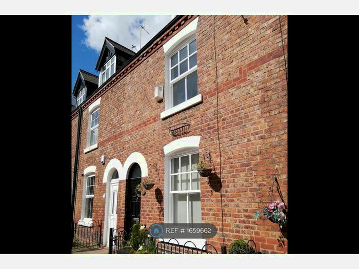 2 Bedroom Terraced House To Rent In George Leigh Street, Manchester, M4