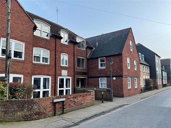 1 Bedroom Flat For Sale In Knotts Lane, Canterbury, Kent, CT1