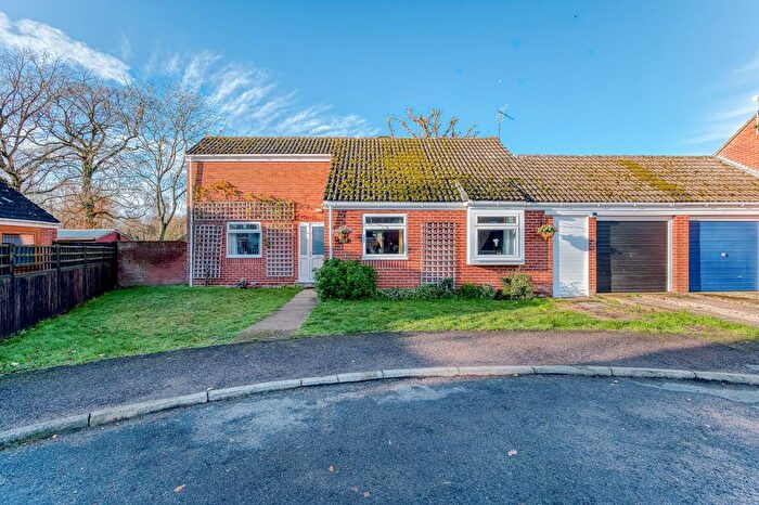 3 Bedroom Bungalow For Sale In Beech Close, Scole, IP21
