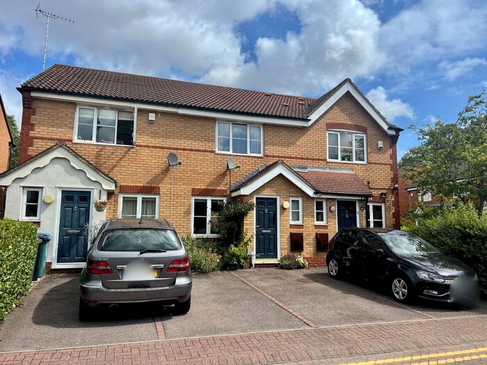 2 Bedroom Terraced House To Rent In Brixton Road, Watford, Hertfordshire, WD24
