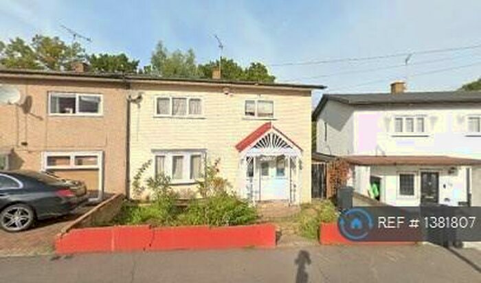 3 Bedroom Semi-Detached House To Rent In Tudor Crescent, Ilford, IG6