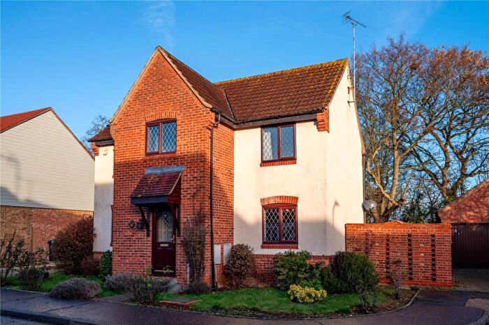 4 Bedroom Detached House For Sale In Roach Vale, Leigh-on-Sea, Essex, SS9