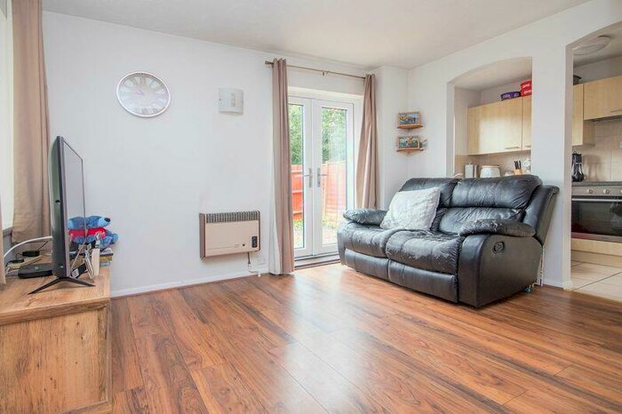 1 Bedroom End Of Terrace House For Sale In West Totton, SO40