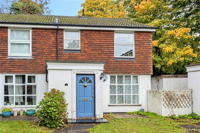3 Bedroom Semi-Detached House To Rent In Valroy Close, Camberley, GU15
